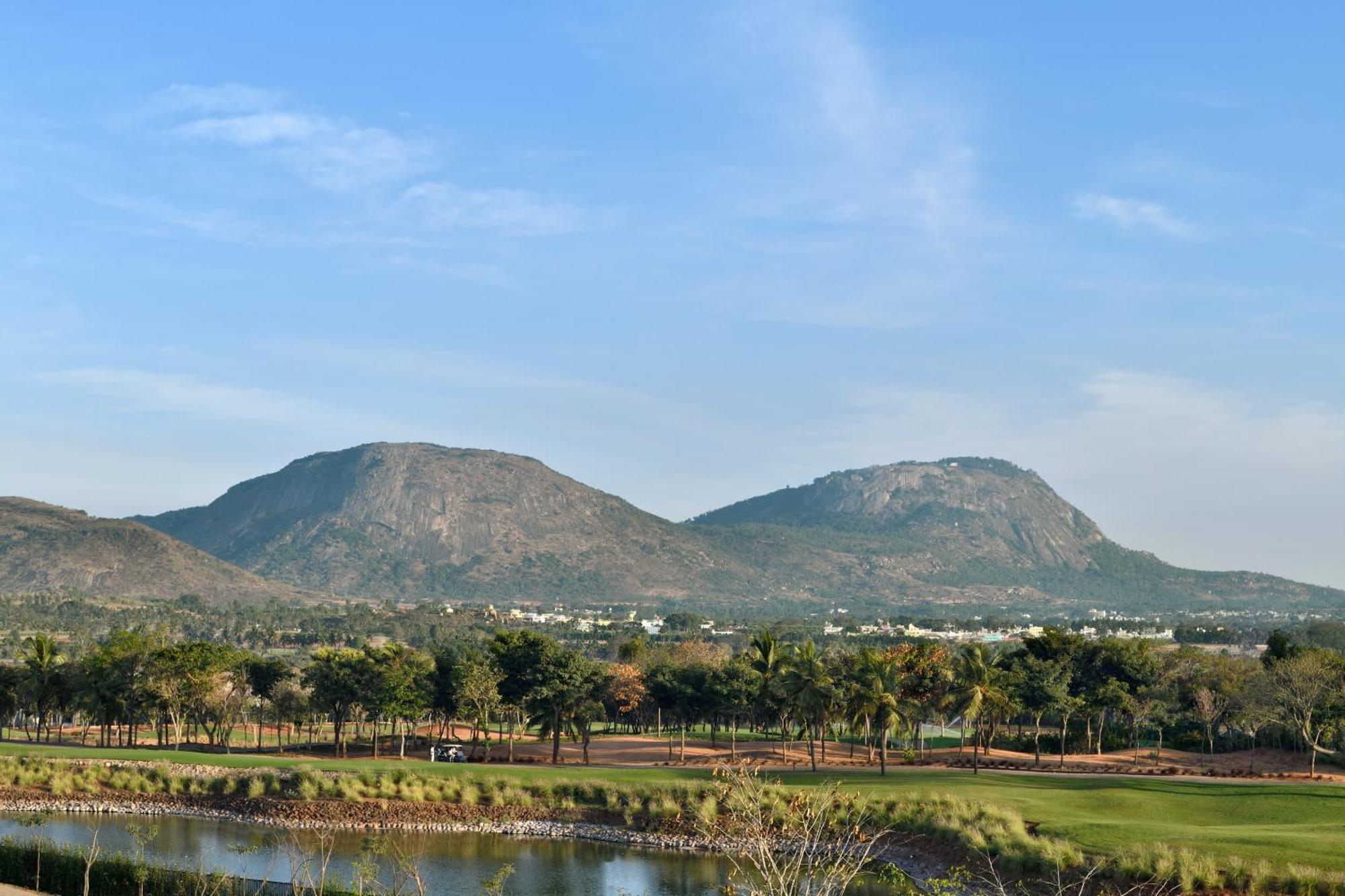 Jw Marriott Hotel Bengaluru Prestige Golfshire Resort & Spa Avati Zewnętrze zdjęcie