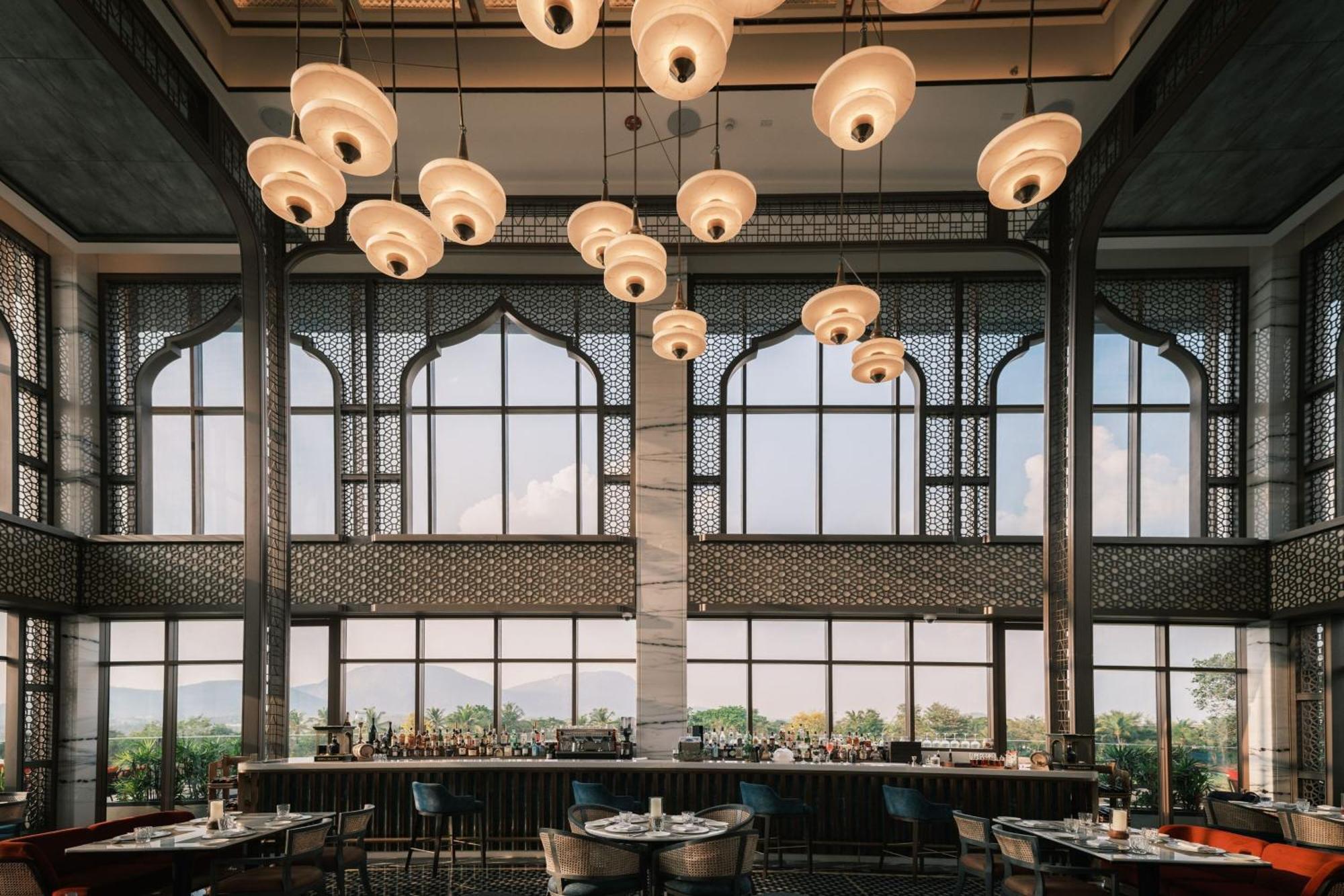 Jw Marriott Hotel Bengaluru Prestige Golfshire Resort & Spa Avati Zewnętrze zdjęcie