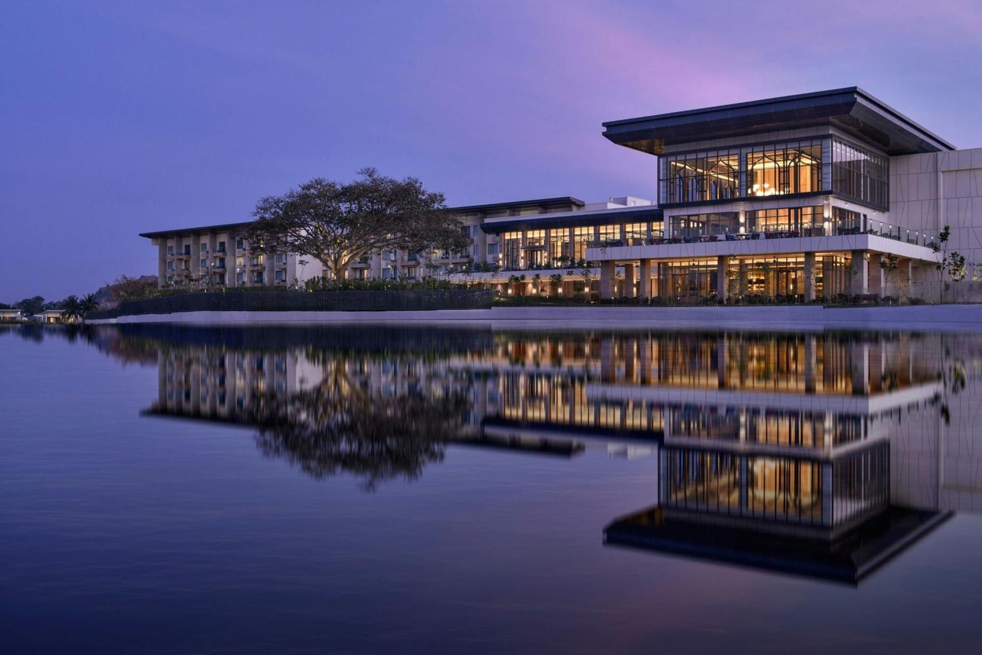 Jw Marriott Hotel Bengaluru Prestige Golfshire Resort & Spa Avati Zewnętrze zdjęcie